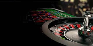 Berbagai pilihan senjata dalam game tembak ikan DEW900 untuk berburu ikan besar